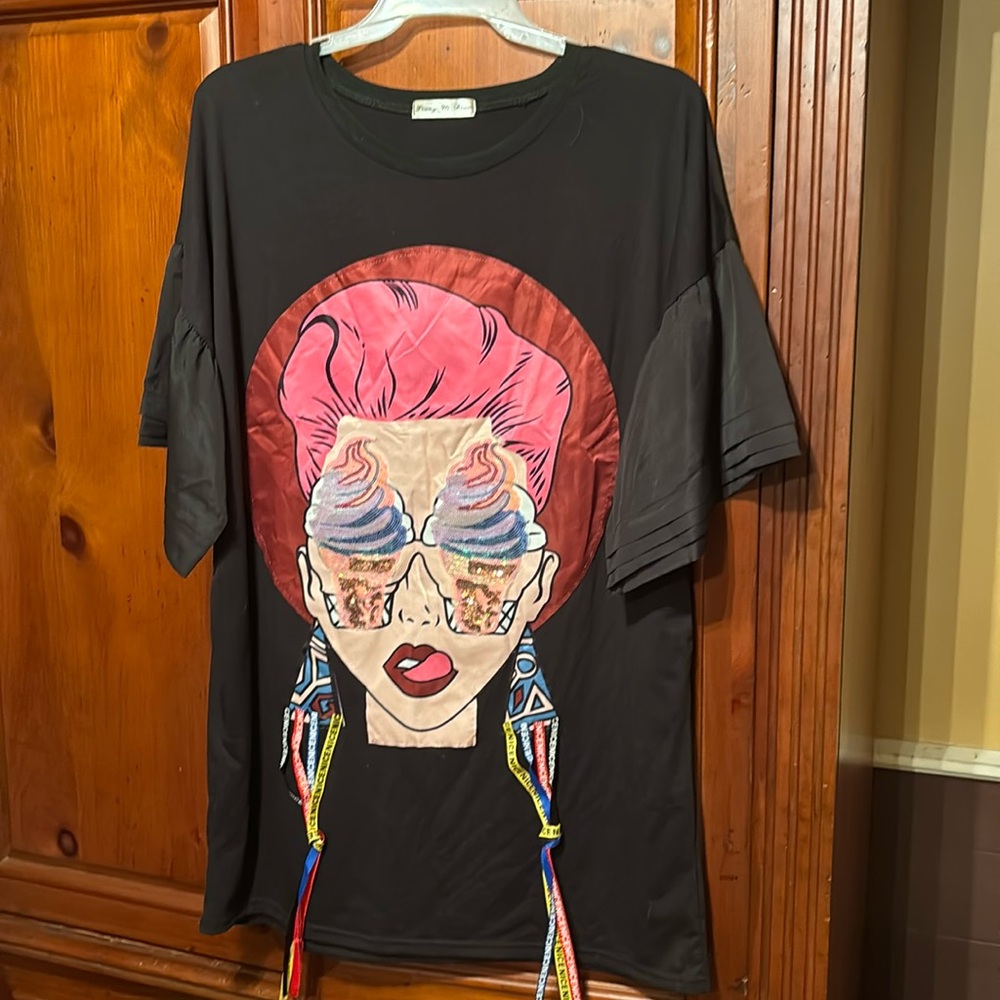 Adorable and Edgy ladies size L tshirt dress with decorative lady